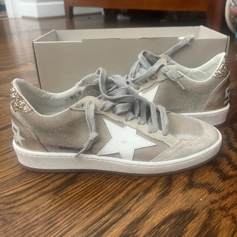 Golden Goose Ball Star Sneakers in Gold